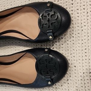 TORI Burch navy shoe